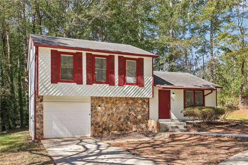 Image for property 5035 Fairforest Drive, Stone Mountain, GA 30088