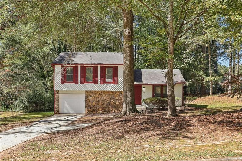 Image for property 5035 Fairforest Drive, Stone Mountain, GA 30088