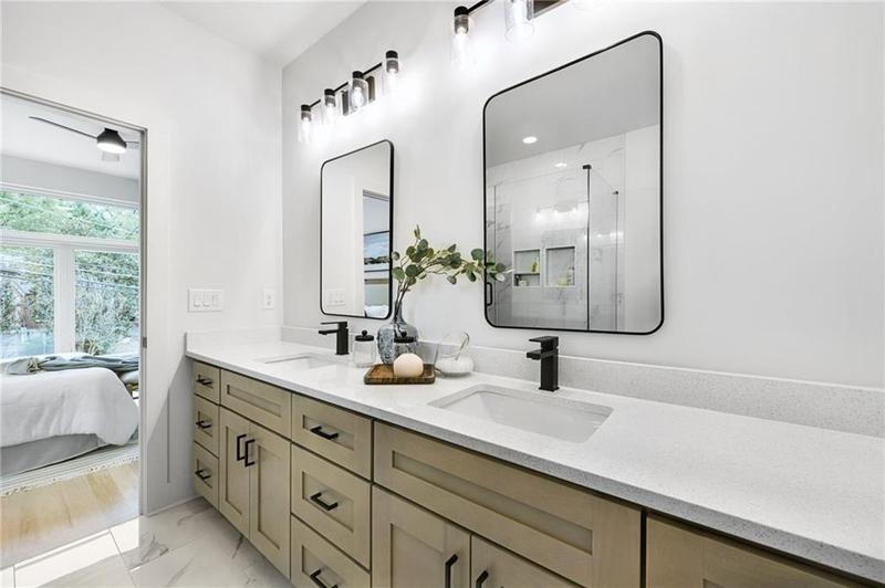 Image for property 1171 State Street B, Atlanta, GA 30318