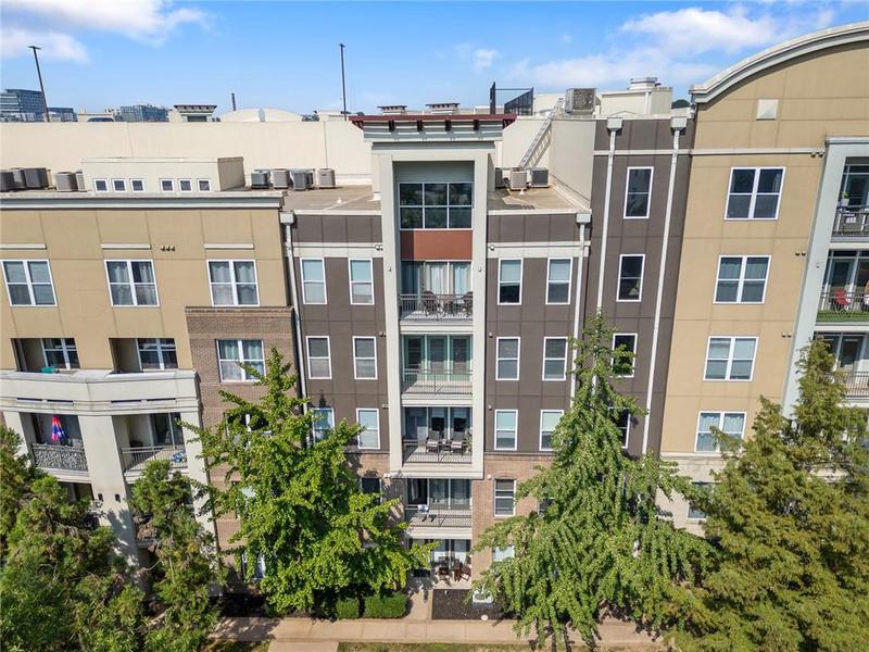 Image for property 390 17th Street 4063, Atlanta, GA 30363
