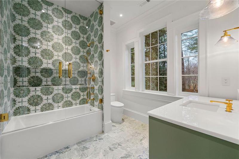 Image for property 3488 Tuxedo Road, Atlanta, GA 30305