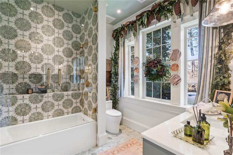 Image for property 3488 Tuxedo Road, Atlanta, GA 30305