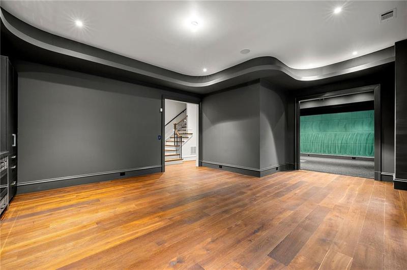 Image for property 3488 Tuxedo Road, Atlanta, GA 30305