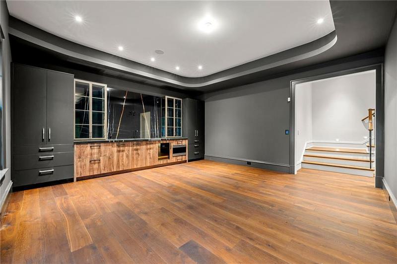 Image for property 3488 Tuxedo Road, Atlanta, GA 30305