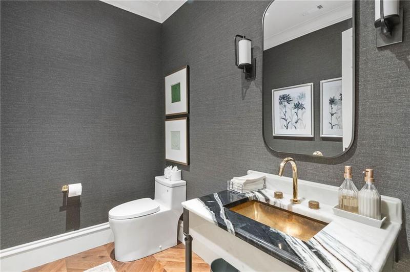 Image for property 3488 Tuxedo Road, Atlanta, GA 30305
