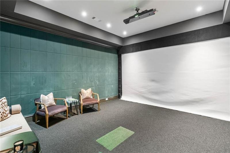 Image for property 3488 Tuxedo Road, Atlanta, GA 30305