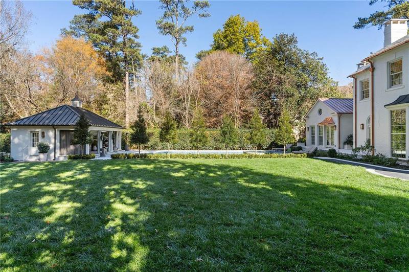 Image for property 3488 Tuxedo Road, Atlanta, GA 30305