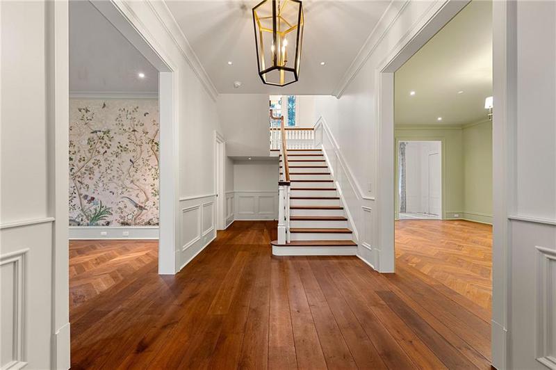 Image for property 3488 Tuxedo Road, Atlanta, GA 30305