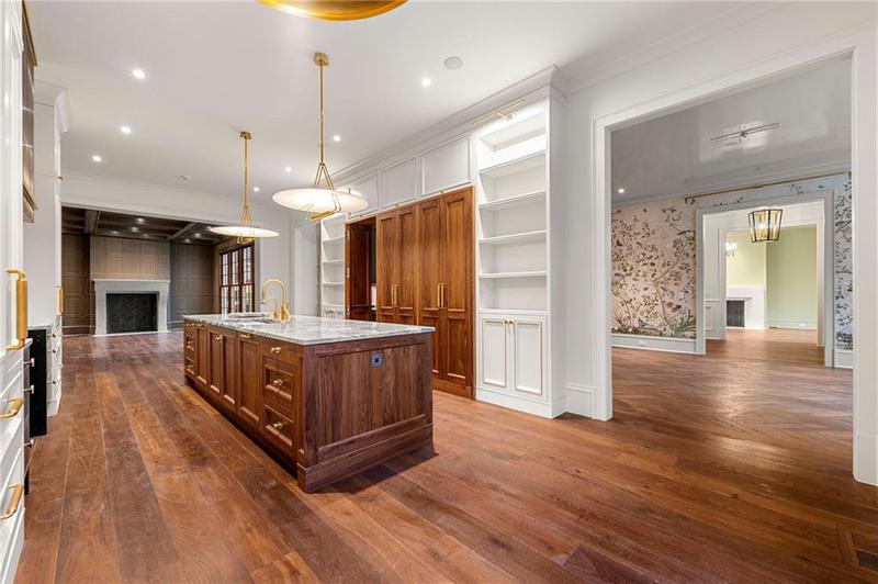 Image for property 3488 Tuxedo Road, Atlanta, GA 30305