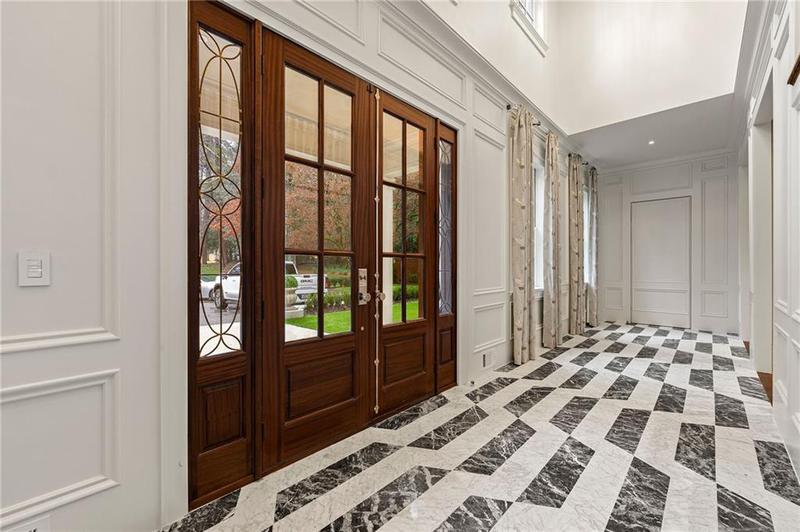 Image for property 3488 Tuxedo Road, Atlanta, GA 30305