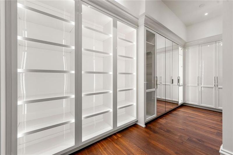 Image for property 3488 Tuxedo Road, Atlanta, GA 30305