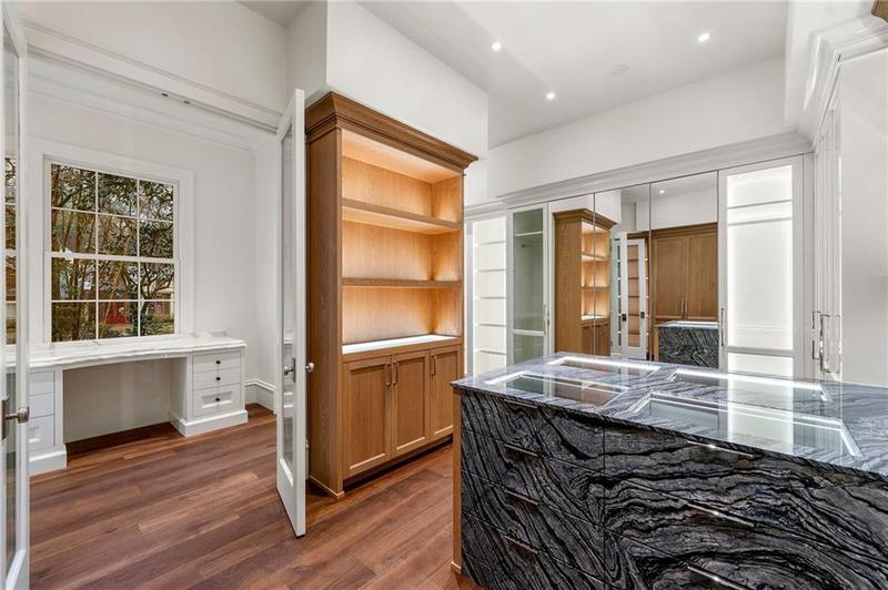 Image for property 3488 Tuxedo Road, Atlanta, GA 30305