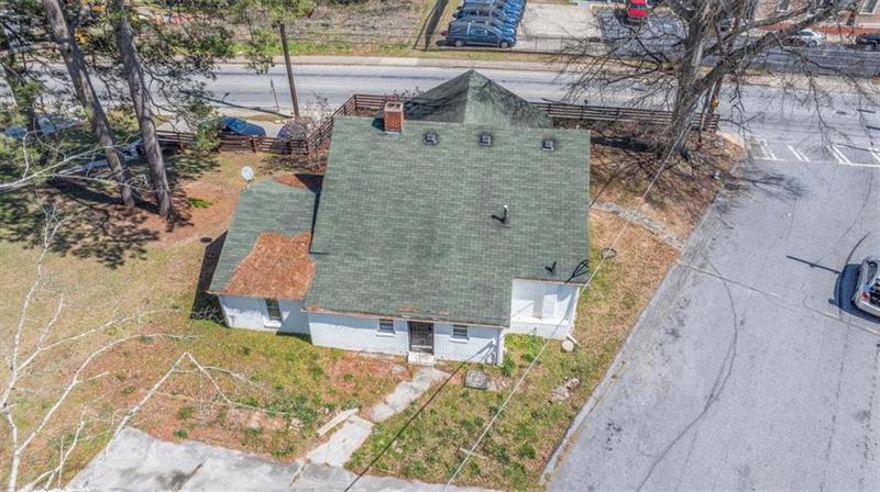 Image for property 602 Lake Avenue, Atlanta, GA 30318