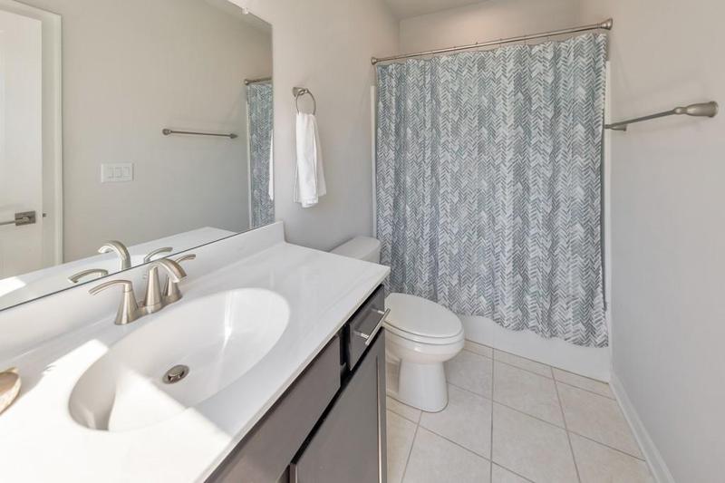 Image for property 550 Whitlox Road, Atlanta, GA 30318
