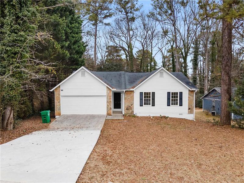 Image for property 2966 Knollberry Lane, Decatur, GA 30034
