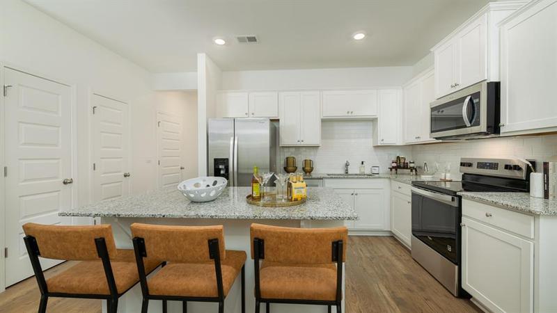 Image for property 1396 Sweethshrub Place 31, Atlanta, GA 30318