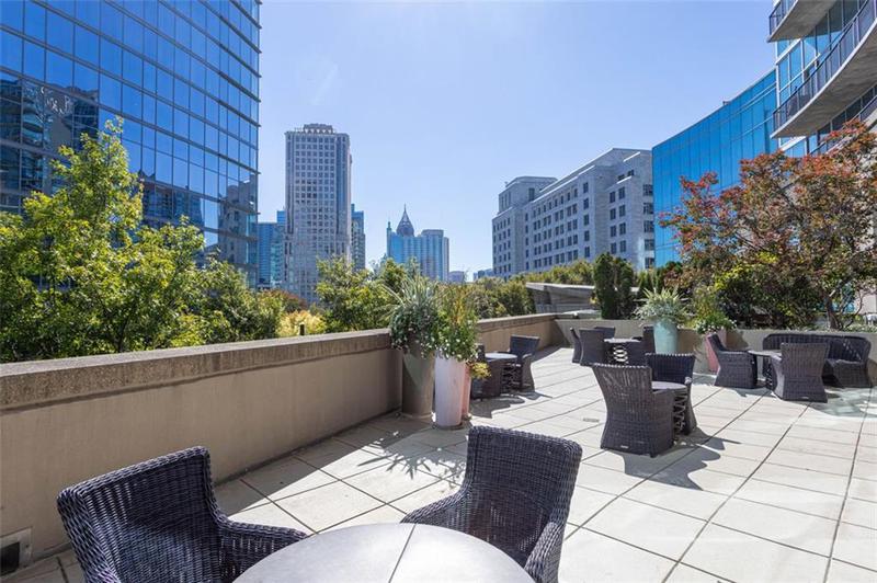Image for property 1080 PEACHTREE Street 1408, Atlanta, GA 30309
