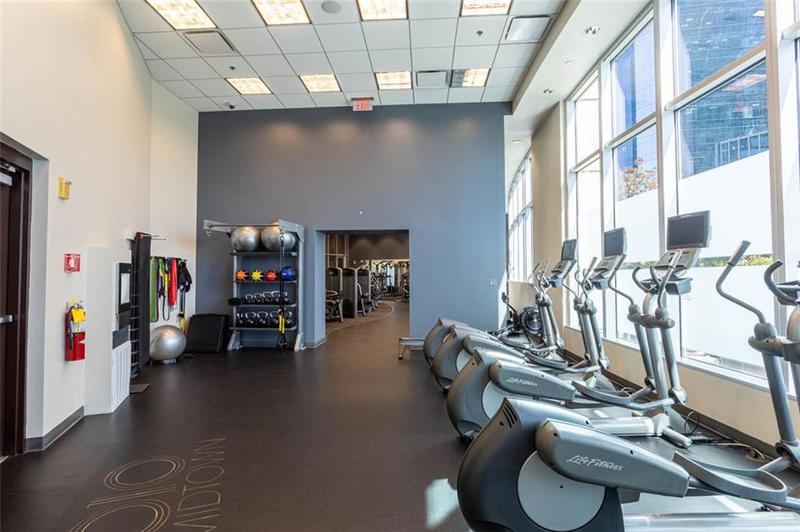 Image for property 1080 PEACHTREE Street 1408, Atlanta, GA 30309