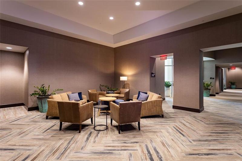 Image for property 1080 PEACHTREE Street 1408, Atlanta, GA 30309