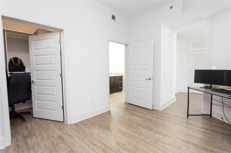 Image for property 1080 PEACHTREE Street 1408, Atlanta, GA 30309