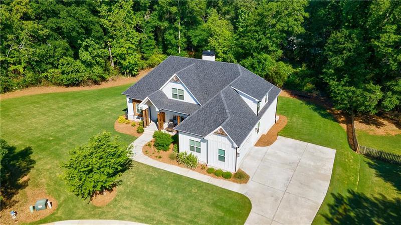 Image for property 103 Village Circle, Watkinsville, GA 30677