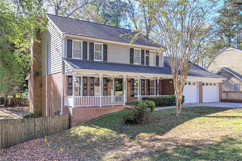 Image for property 2864 Holly Oaks Drive, Marietta, GA 30062