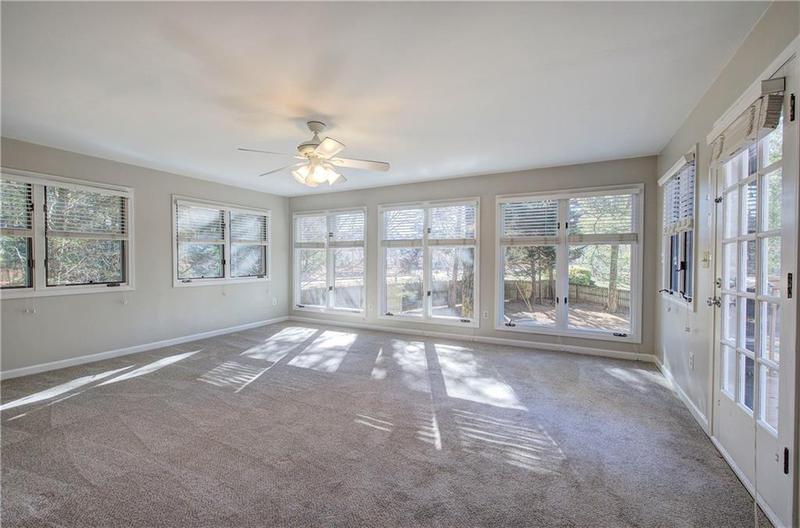 Image for property 2864 Holly Oaks Drive, Marietta, GA 30062
