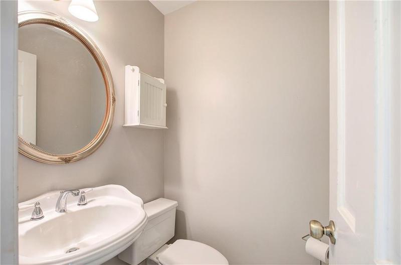 Image for property 2864 Holly Oaks Drive, Marietta, GA 30062