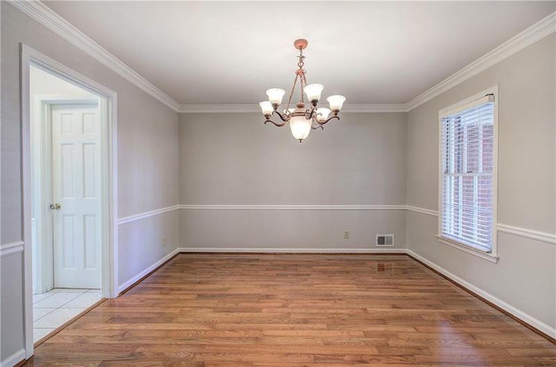 Image for property 2864 Holly Oaks Drive, Marietta, GA 30062