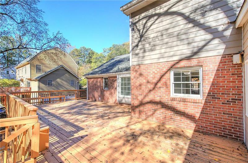 Image for property 2864 Holly Oaks Drive, Marietta, GA 30062