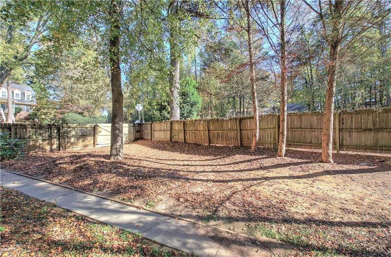 Image for property 2864 Holly Oaks Drive, Marietta, GA 30062