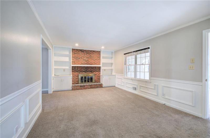 Image for property 2864 Holly Oaks Drive, Marietta, GA 30062