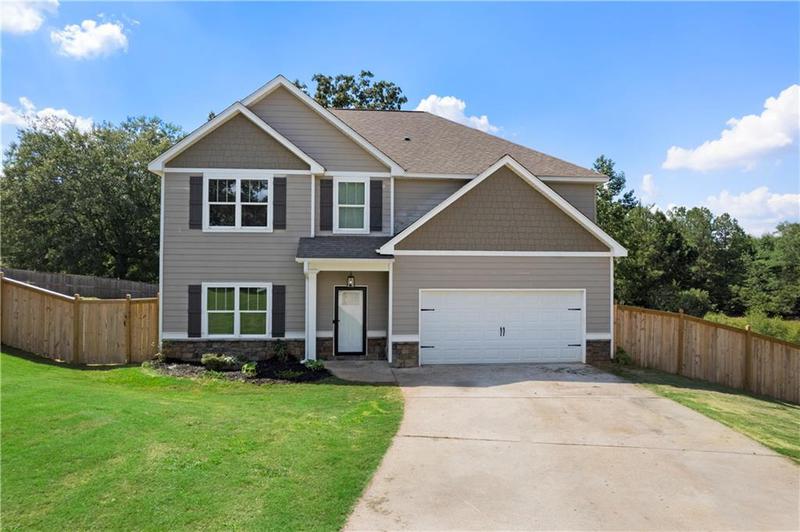 Image for property 113 NATURES POINTE Trail, Carrollton, GA 30117
