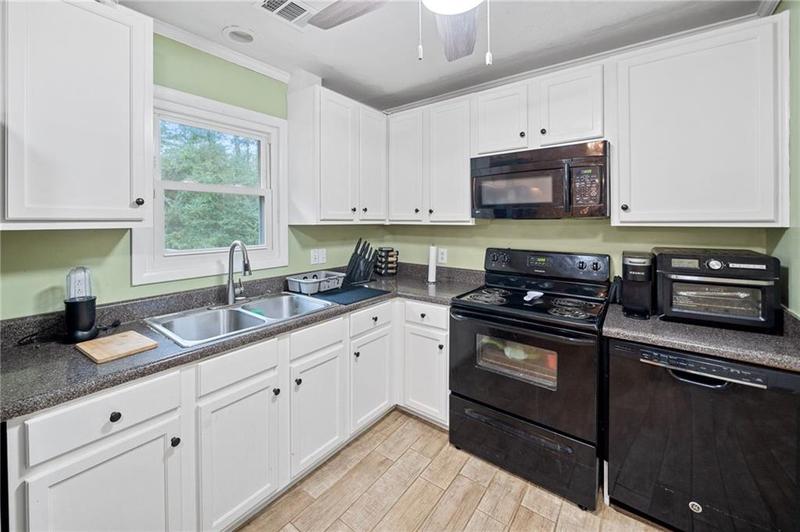 Image for property 1874 Old Lost Mountain Road, Powder Springs, GA 30127