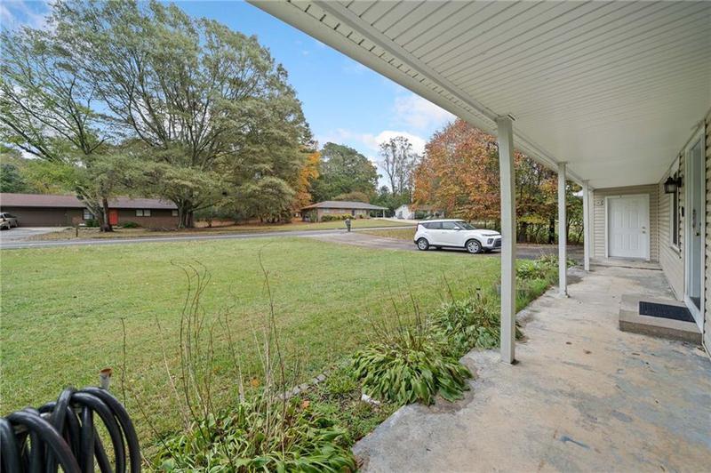 Image for property 1874 Old Lost Mountain Road, Powder Springs, GA 30127
