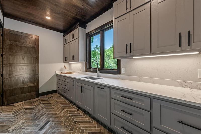 Image for property 453 Settlers Ridge Road, Ellijay, GA 30540