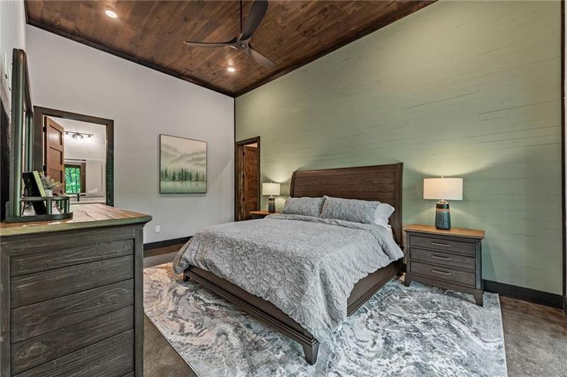 Image for property 453 Settlers Ridge Road, Ellijay, GA 30540