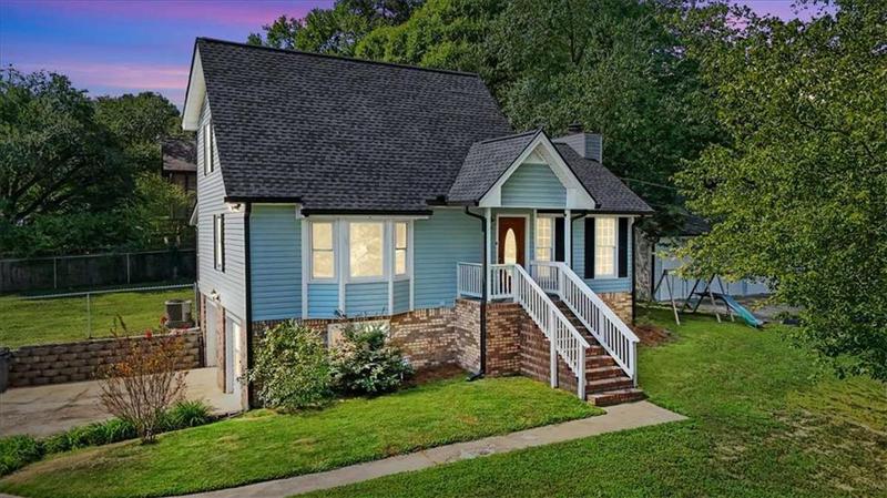 Image for property 902 Lassetter Circle, Villa Rica, GA 30180