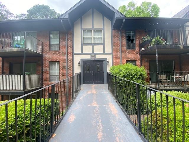 Image for property 6851 Roswell Road H25, Atlanta, GA 30328