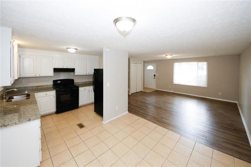 Image for property 2036 Countydown Lane, Stone Mountain, GA 30088