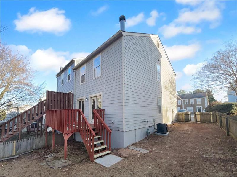 Image for property 61 Barrington Place, Marietta, GA 30066