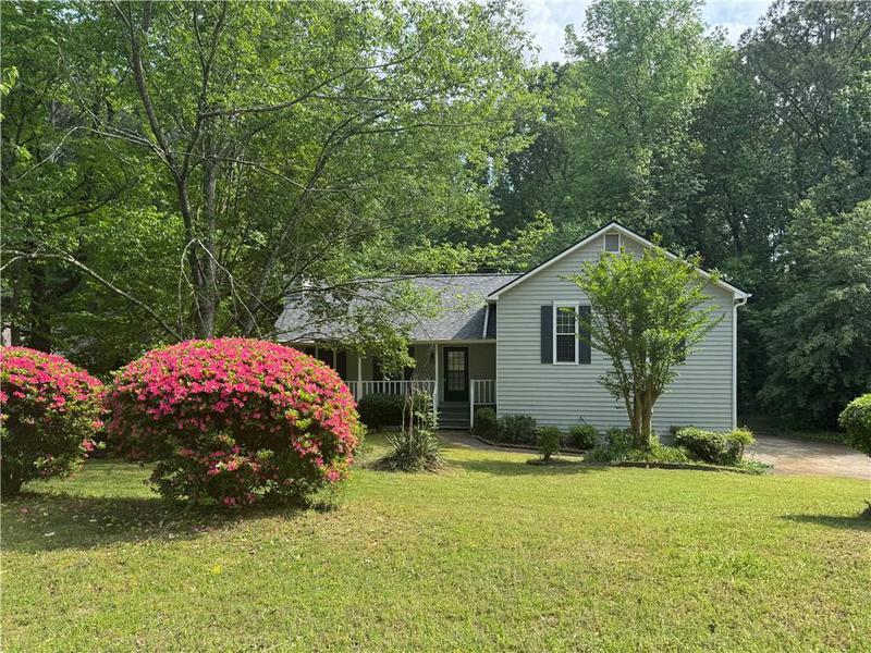 Image for property 861 CREEK Trail, Kennesaw, GA 30144