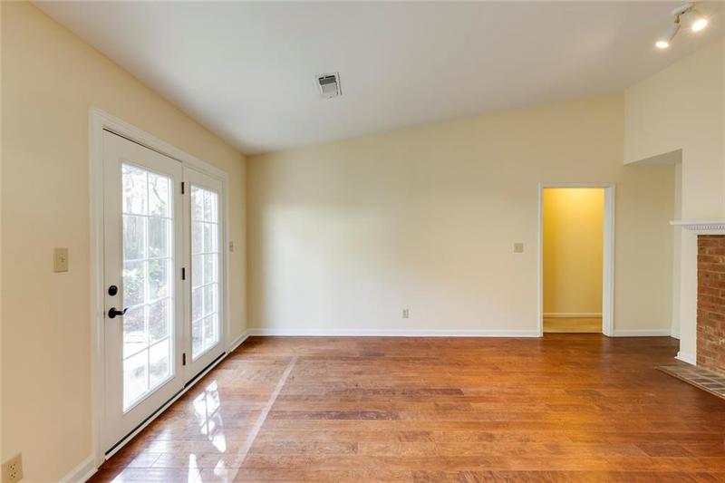 Image for property 6509 Deerings Lane, Peachtree Corners, GA 30092