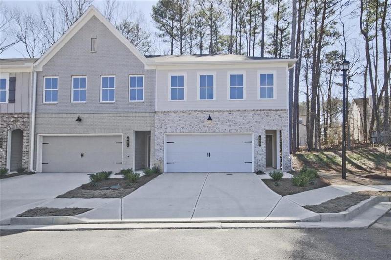 Image for property 685 Sunstone Lane, Lawrenceville, GA 30043