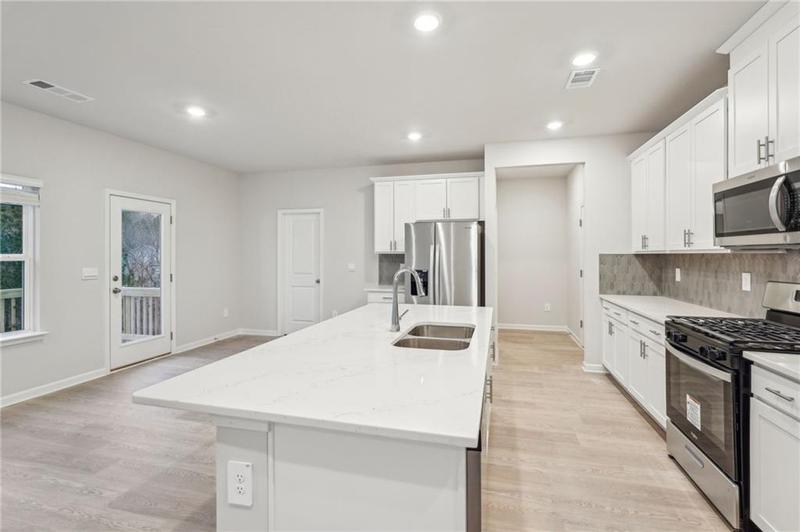 Image for property 220 Proust Circle, Dallas, GA 30132