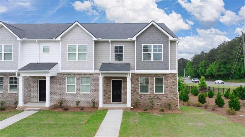 Image for property 979 Cades Walk, Lawrenceville, GA 30045