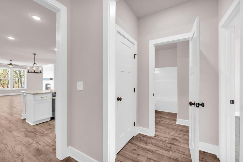 Image for property 35 Bowers Estates Drive, Hartwell, GA 30643