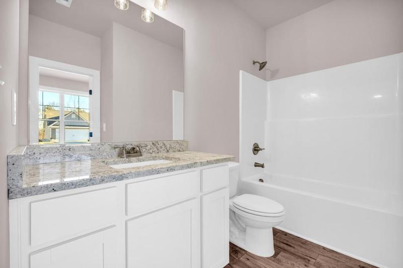 Image for property 35 Bowers Estates Drive, Hartwell, GA 30643