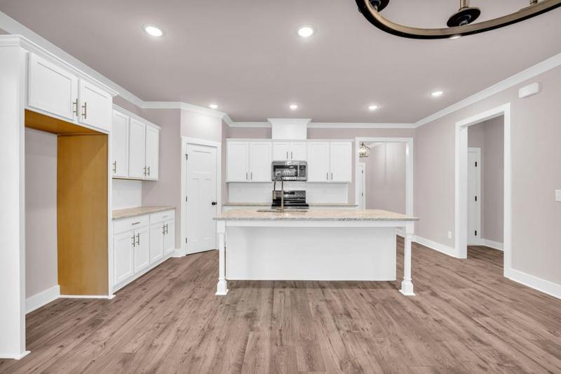 Image for property 35 Bowers Estates Drive, Hartwell, GA 30643