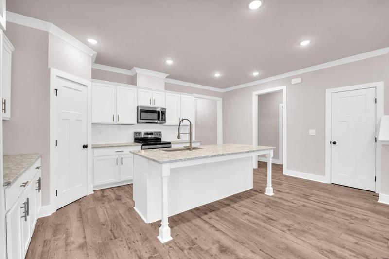 Image for property 35 Bowers Estates Drive, Hartwell, GA 30643